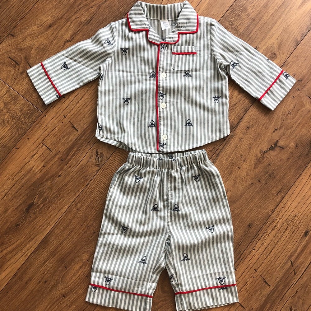 Baby Gap Shark PJ’s 6-12mo